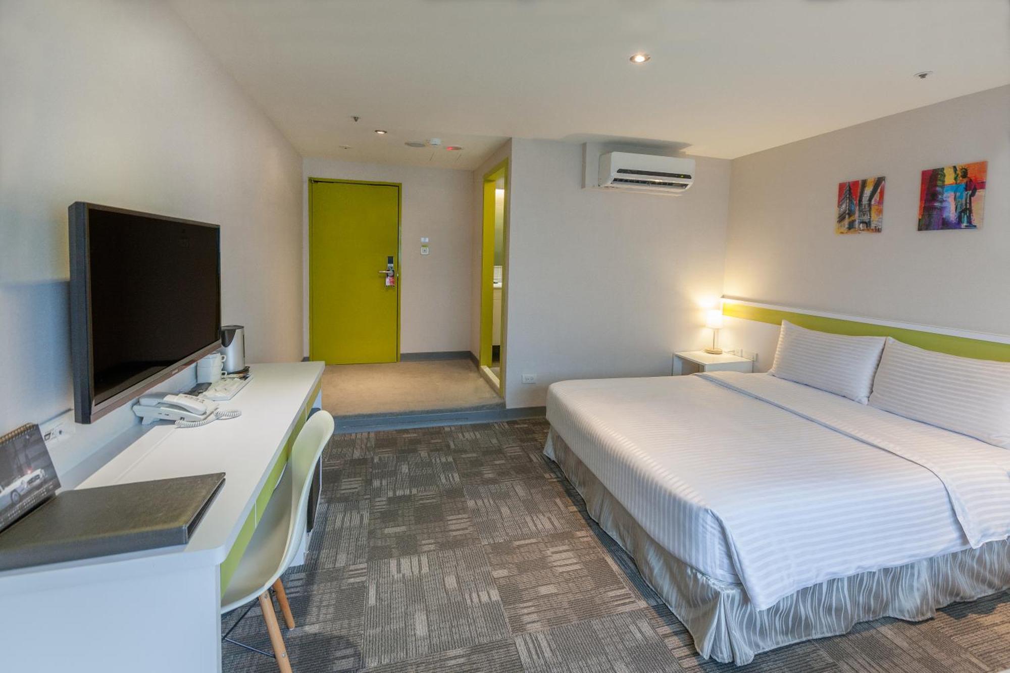 9ine Hotel Tajpej Buitenkant foto